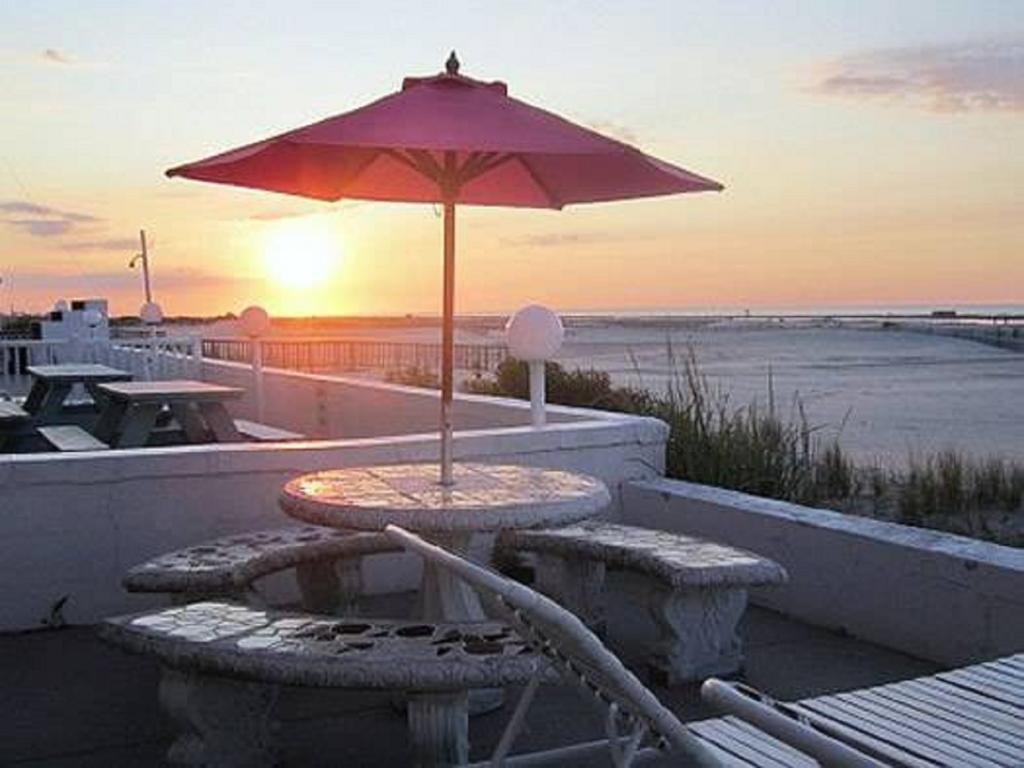Apollo Resort